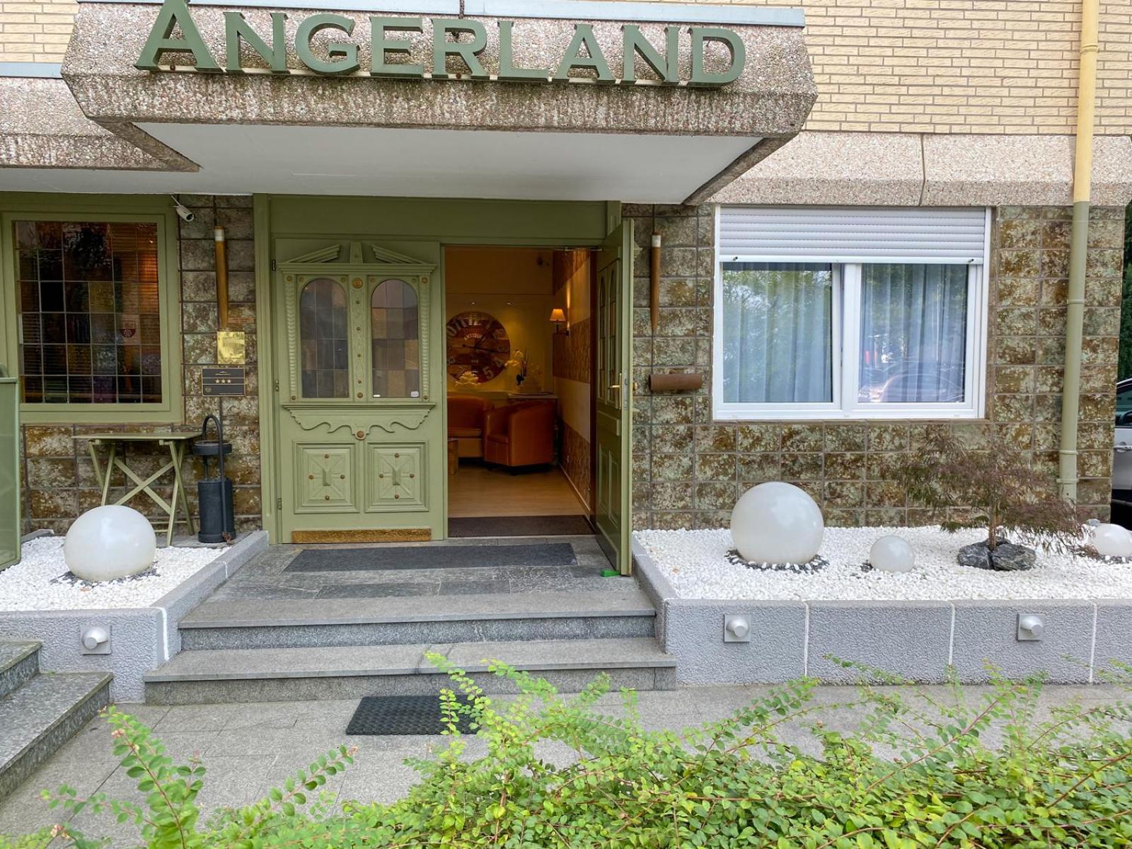 Hotel Angerland Garni Ратінген Екстер'єр фото